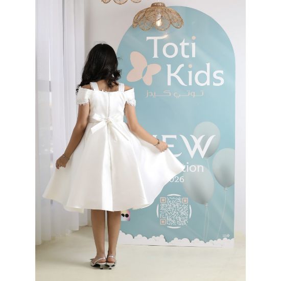 صورة فستان بناتي أبيض أوف شولدر بتطريز | فستان سهرة فاخر - M3624